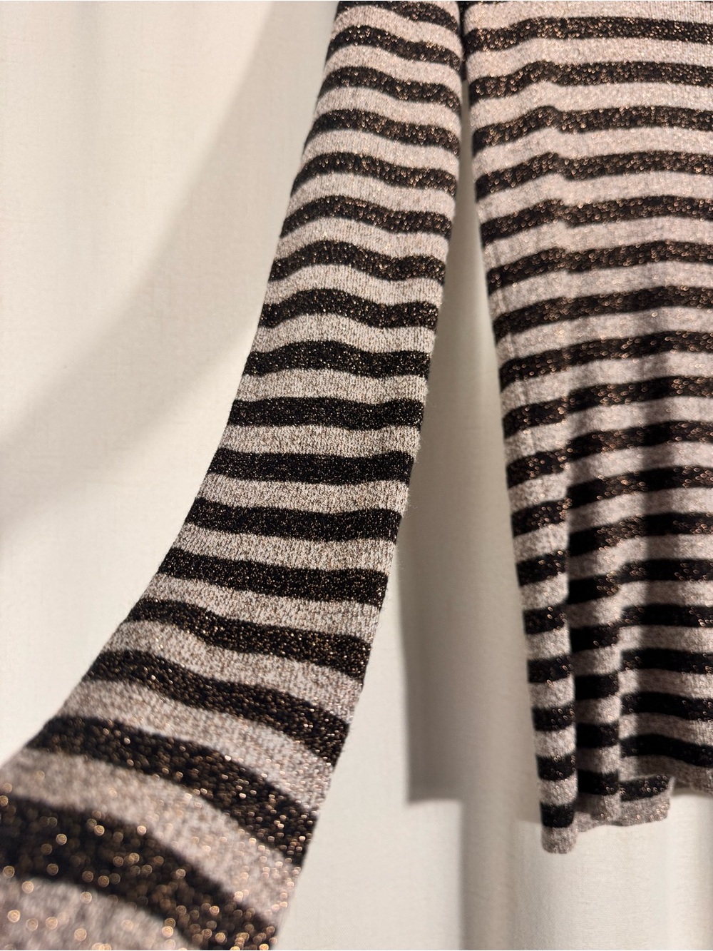 Who What Wear Black & Cream Metallic Stripe Knit Top - Picture 6 of 8